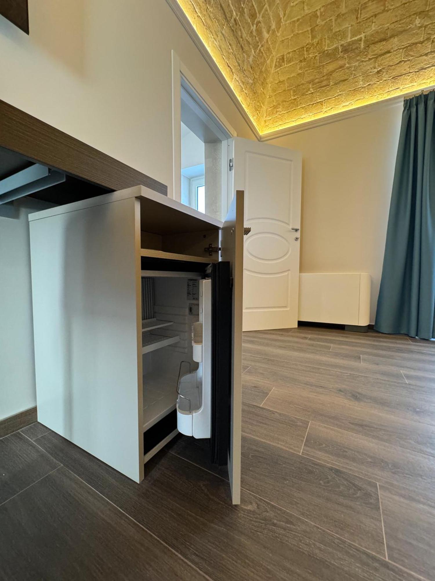 B&B Palazzo Croghan Torremaggiore ภายนอก รูปภาพ