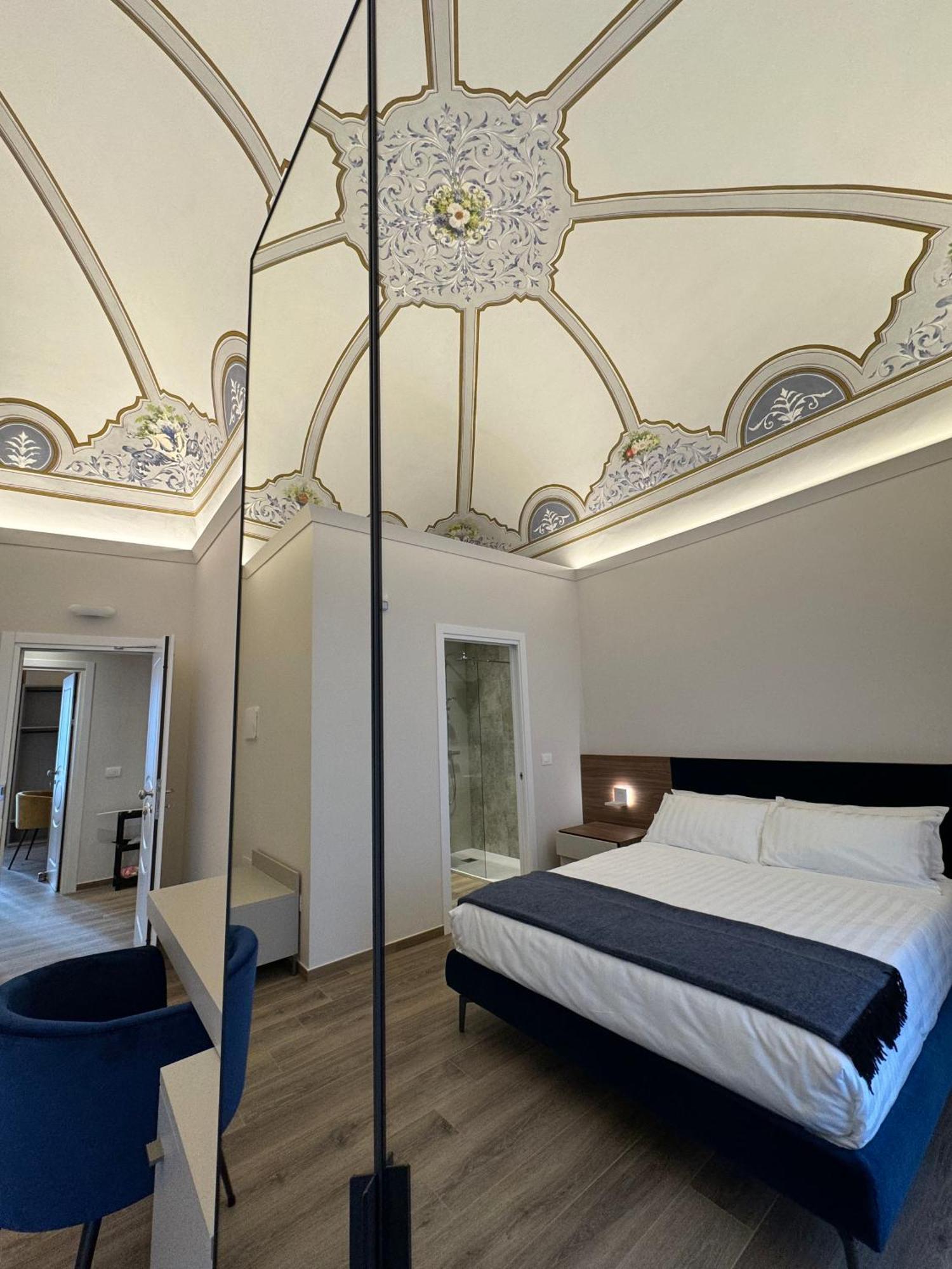 B&B Palazzo Croghan Torremaggiore ภายนอก รูปภาพ