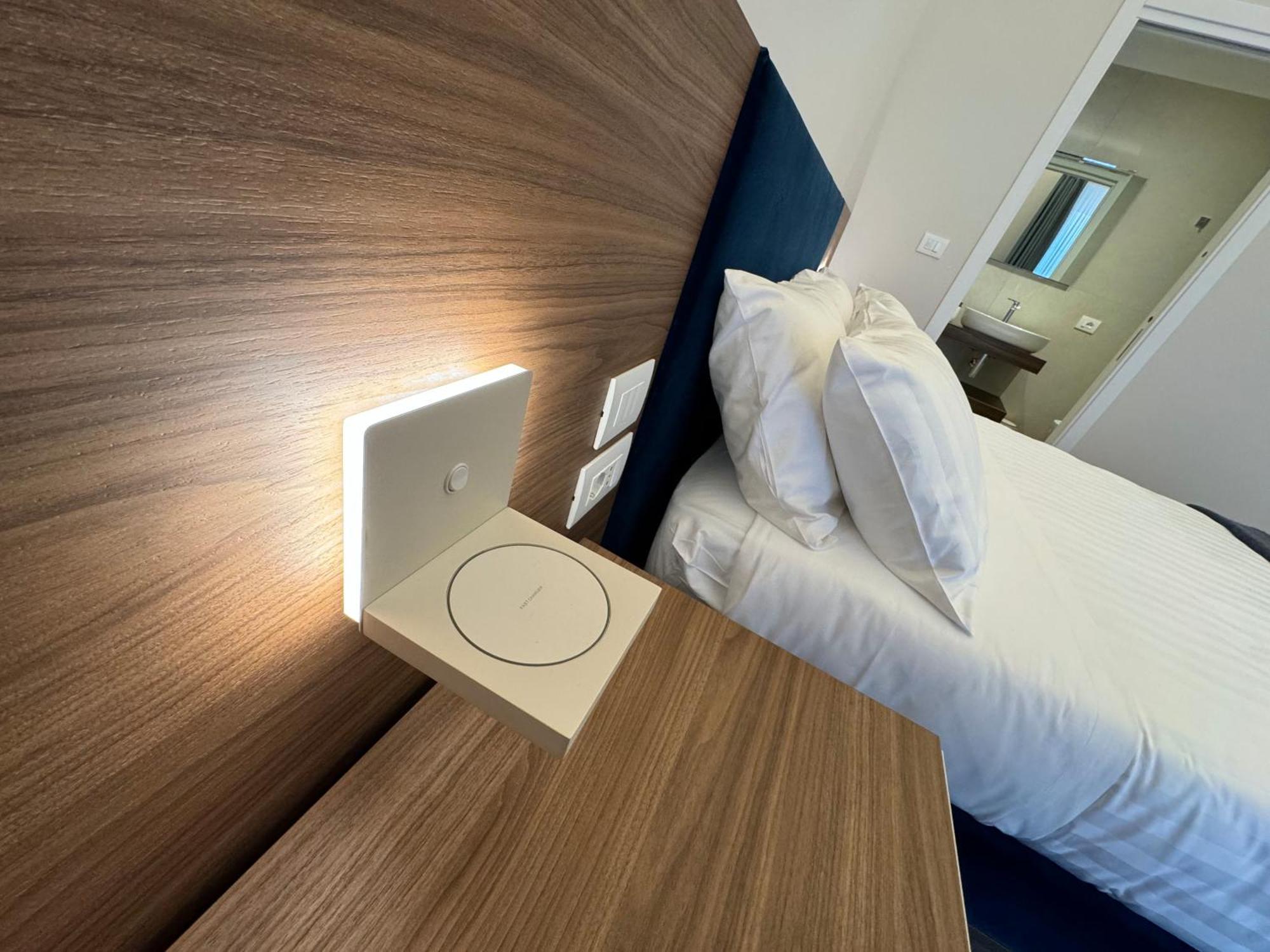 B&B Palazzo Croghan Torremaggiore ภายนอก รูปภาพ