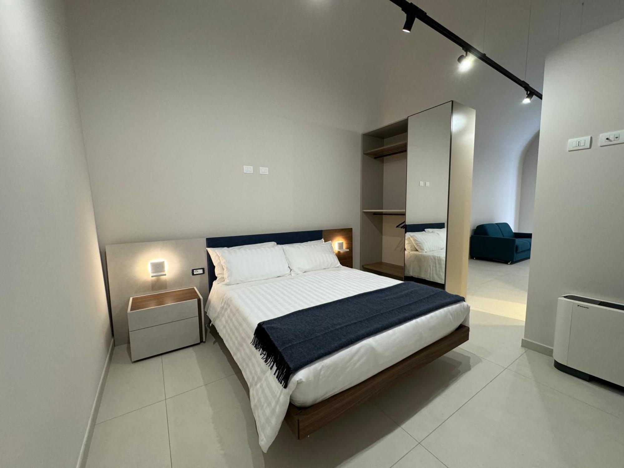 B&B Palazzo Croghan Torremaggiore ภายนอก รูปภาพ
